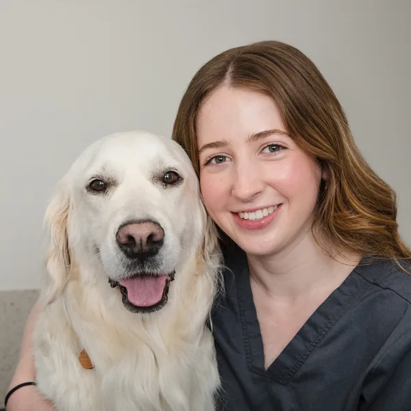 Ella - Veterinary Nurse at Moorabbin Veterinary Hospital